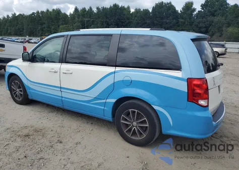 2016 Dodge Grand Caravan Sxt z USA, uszkodzony, nr VIN 2C4RDGCG9GR102703